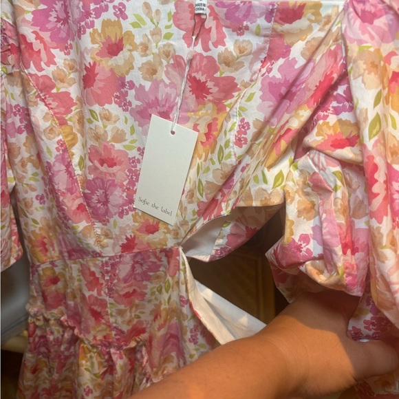 Sofie the Label Floral Puff Sleeve Dress - Picture 4 of 5